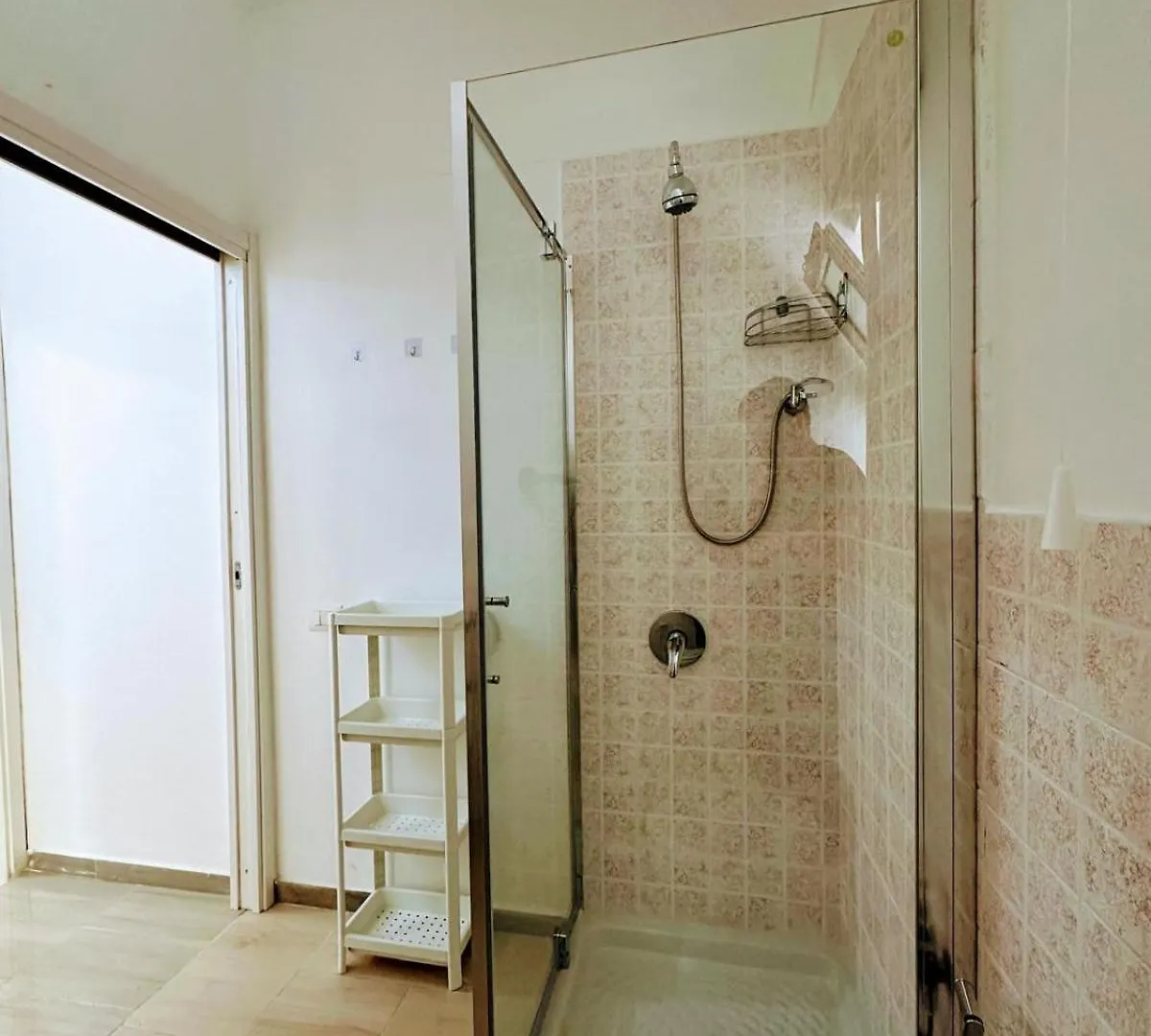 Centro Storico Stazione Aeroporto Wi-Fi&Selfcheck-In Apartment Palermo 0*,  Italy